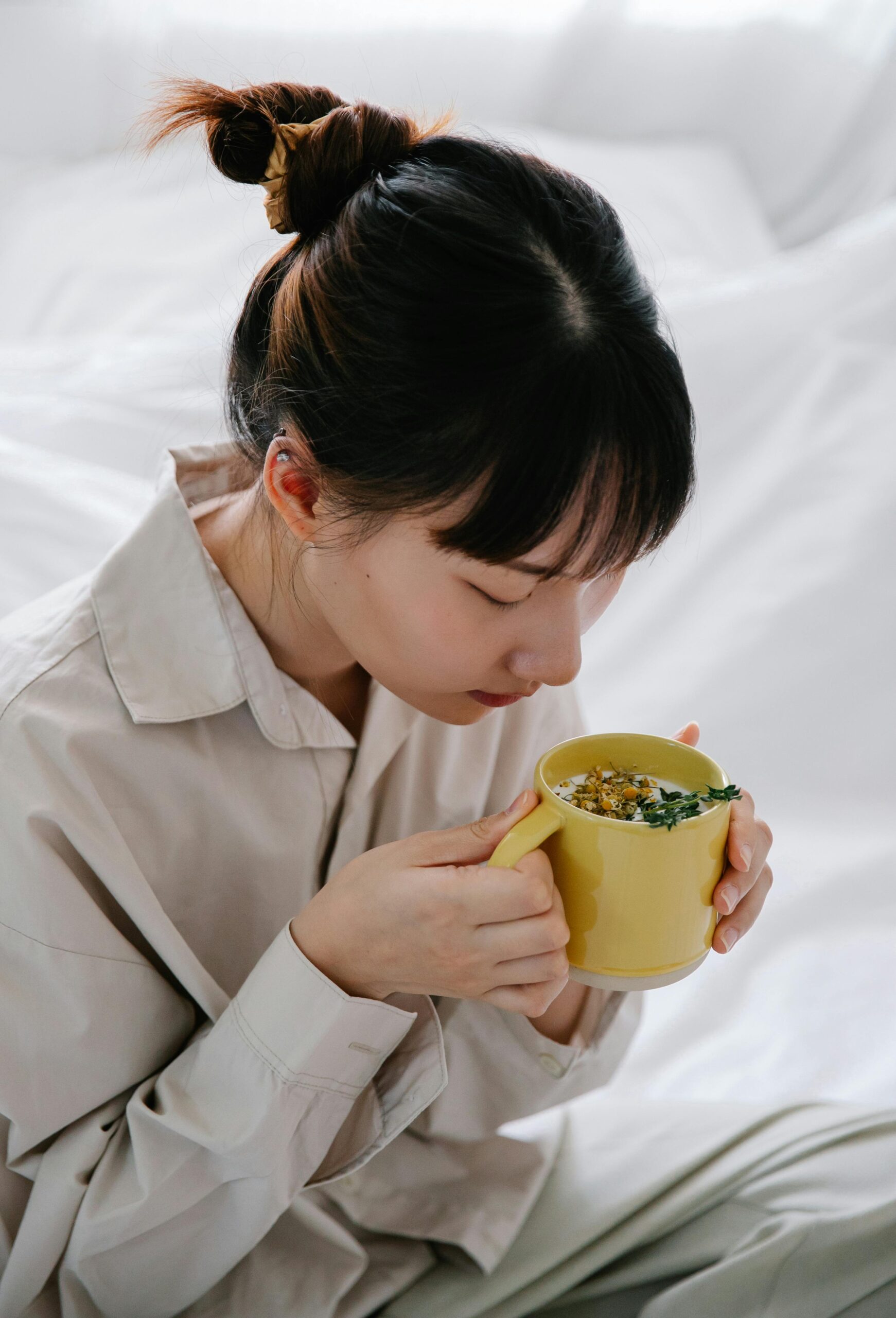 postpartum wellness routine herbal tea